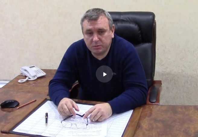 Кадр из видео с задержанием Дмитрия Лобанова | Источник: УФСБ по Саратовской области