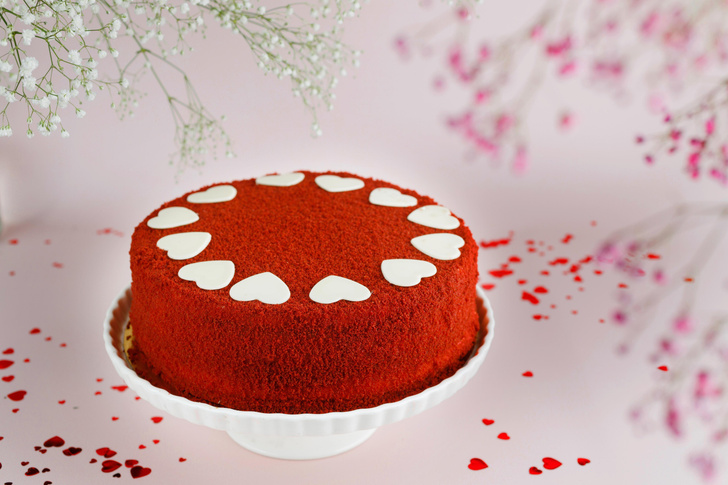 Как сказать о любви без слов: заказать десерт на День Святого Валентина в «Бруснике»
