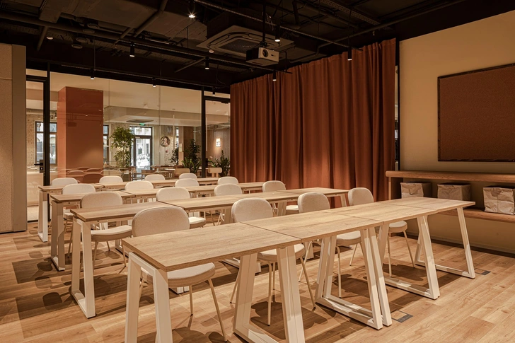 Источник: Look Up Cafe & shop
