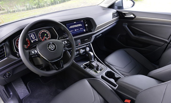 Новая Volkswagen Jetta: комфорт-класс