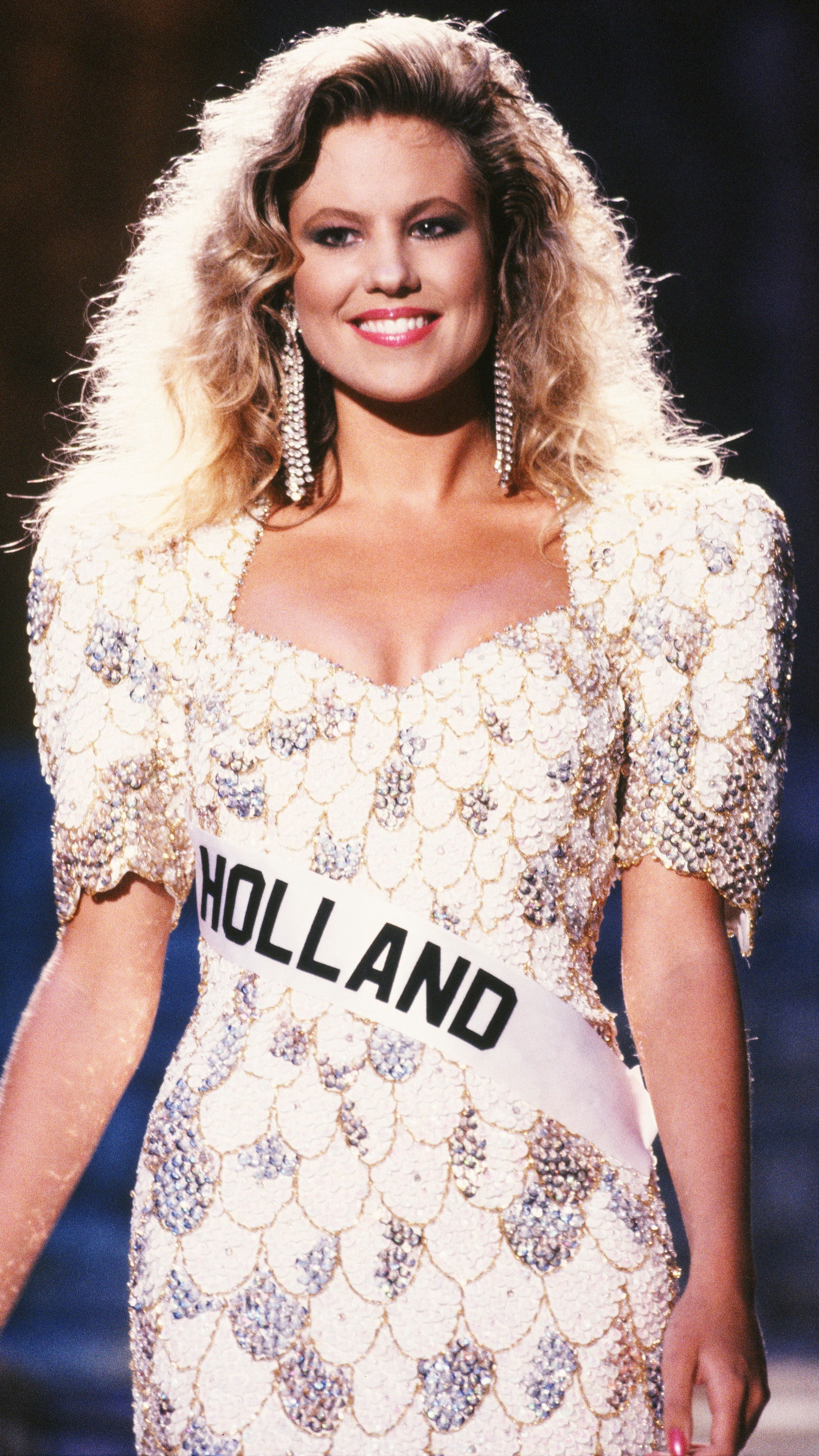 Ангела Виссер Нидерланды Мисс Вселенная-1989