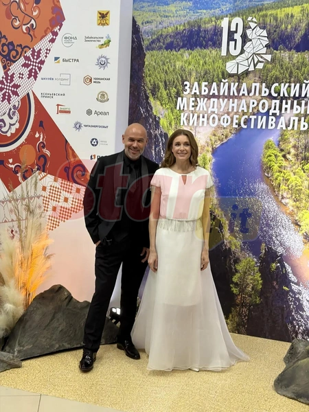 Максим Аверин и Любовь Толкалина | www.starhit.ru