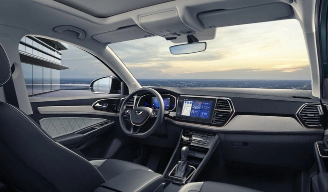 Записаться на тест-драйв новых авто можно прямо сейчас! | Источник: «Восточный Ветер»