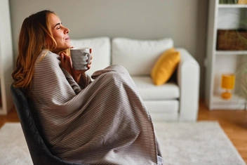 Психология домоседства: как понять, что ваше нежелание выходить из дома — нормально?