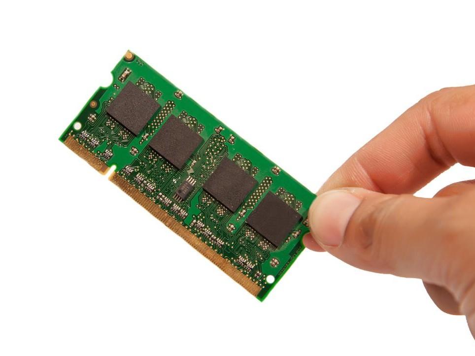 Рынок компьютеров в шоке от проделок ИИ: что будет с ценами на технику в 2026 году