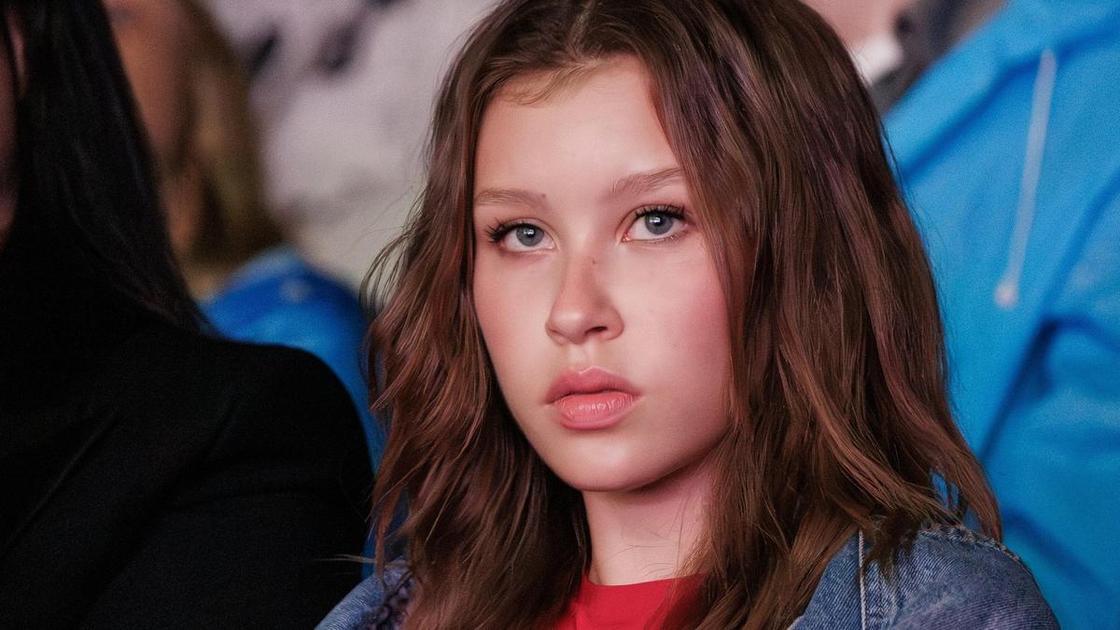 «Беременна в 16?»: Анна Пересильд стала жертвой нейросети