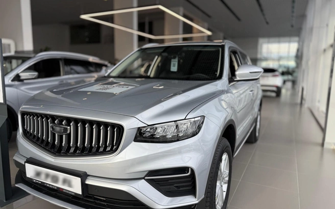 Предновогодние акции пройдут в дилерском центре до 31 декабря 2025 года | Источник: «Восток Моторс»