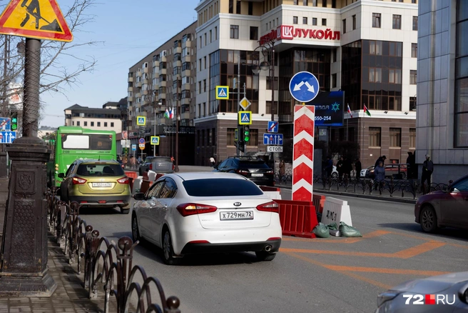 А вот и разделение полос  | Источник: Ирина Шарова / 72.RU 