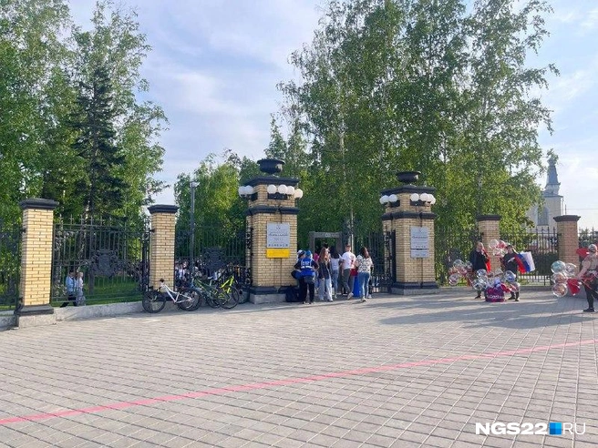 Не забудьте, что при входе на различные площадки, задействованные в проведении, будет досмотр | Источник: Полина Шевчукова / NGS22.RU