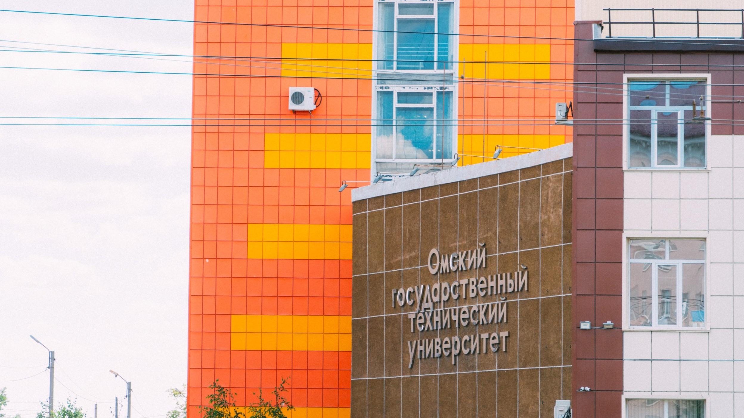 Две специальности омского политеха оказались в топе по России — сколько стоит обучение