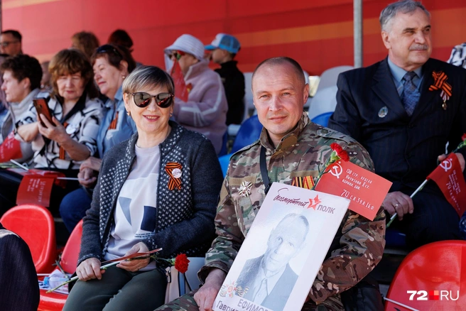 Каждый из нас трепетно хранит память о родственниках, которые участвовали в ВОВ  | Источник: Ирина Шарова / 72.RU 