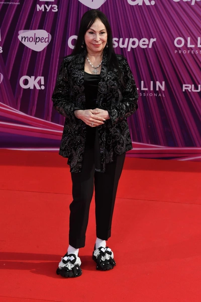 Марина Хлебникова | www.starhit.ru