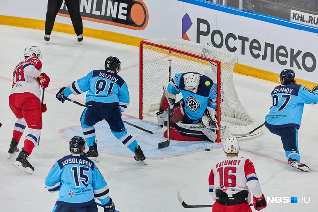 «Сибирь» потерпела поражение | Источник: Александр Ощепков / NGS.RU