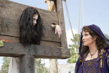 Охота на ведьм в прошлом и сегодня: как работает массовая истерия