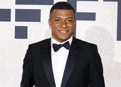 Какой итальянский модный бренд стал главным партнером FIFA?