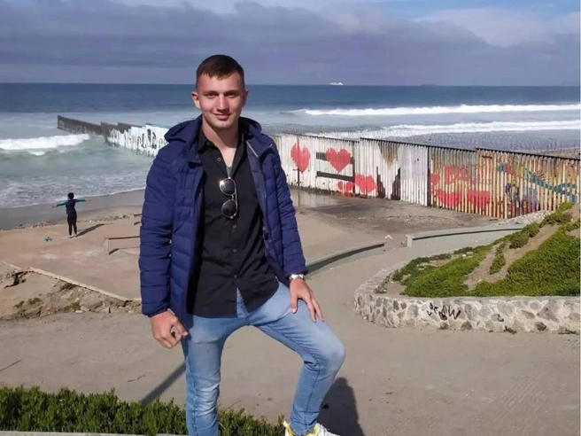 Отец молодого человека давно живет в Австралии | Источник: архив Михаила Исаева