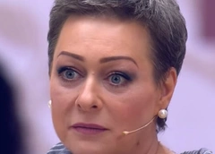 Мария Аронова крестила племянника