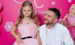 Маленькая принцесса: Сергей Лазарев показал, как прошел выпускной его дочери в детском саду