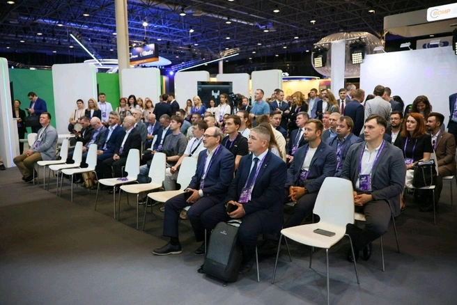 Все дни форума будет работать пространство лектория | Источник: ПАО Сбербанк