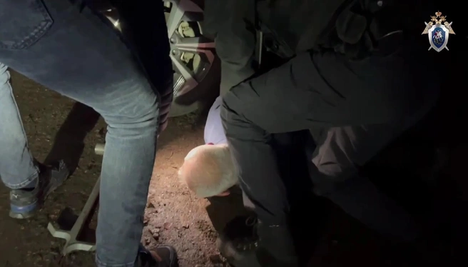 После получения взятки задержан директор Службы заказчика администрации Приморского района | Источник: Официальный канал Главного следственного управления Следственного комитета России по Санкт-Петербургу