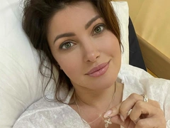 После скандала с женихом Анастасия Макеева попала в больницу