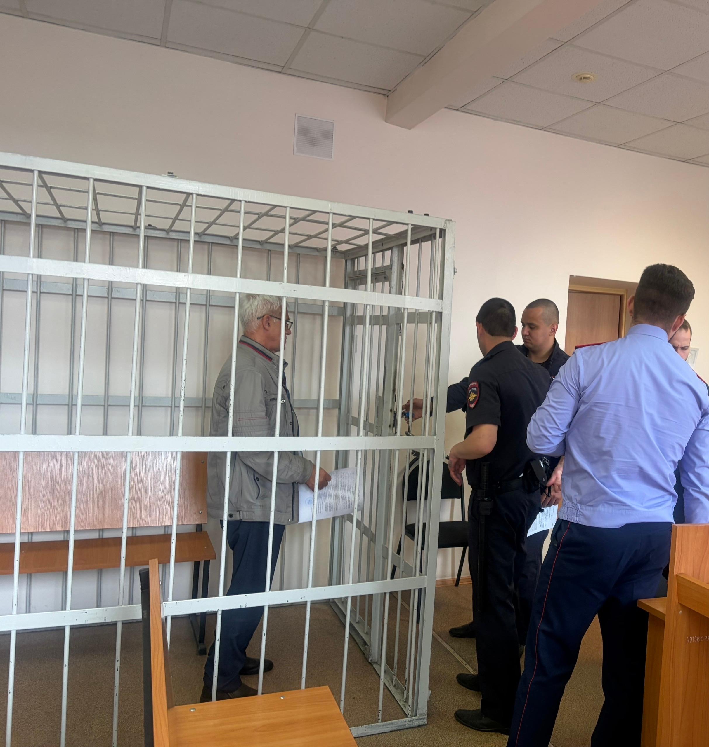 В Челябинске по делу о взятках арестованы сотрудник Миндортранса региона и гендиректор компании-подрядчика