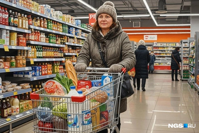 Многие продукты пользуются спросом у горожан, но некоторые придется поискать в разных магазинах | Источник: Юрий Орлов / Городские медиа