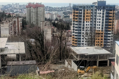 Застройщику в Сочи заменили условный срок на реальный