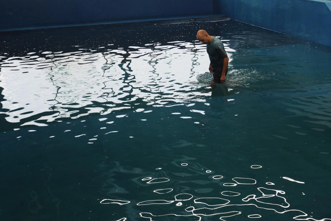 Утонуть здесь сложно из-за небольшой глубины | Источник: Андрей Бортко / NGS.RU