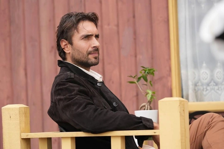 Источник: Кадр из сериала «Это море переполнится»