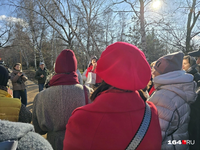 Красный кандибобер или берет? | Источник: Семен Коротов-Майбах / 164.RU