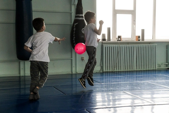 У мальчика был закрытый перелом костей носа со смещением | Источник: Артём Устюжанин / E1.RU