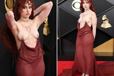Chappell Roan Stuns Grammy Red Carpet with Topless Look