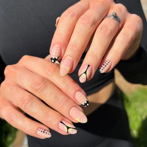 Источник: jcnailartistry_