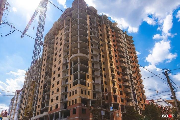 В Самаре вышла на финальный этап достройка огромного ЖК на Вилоновской