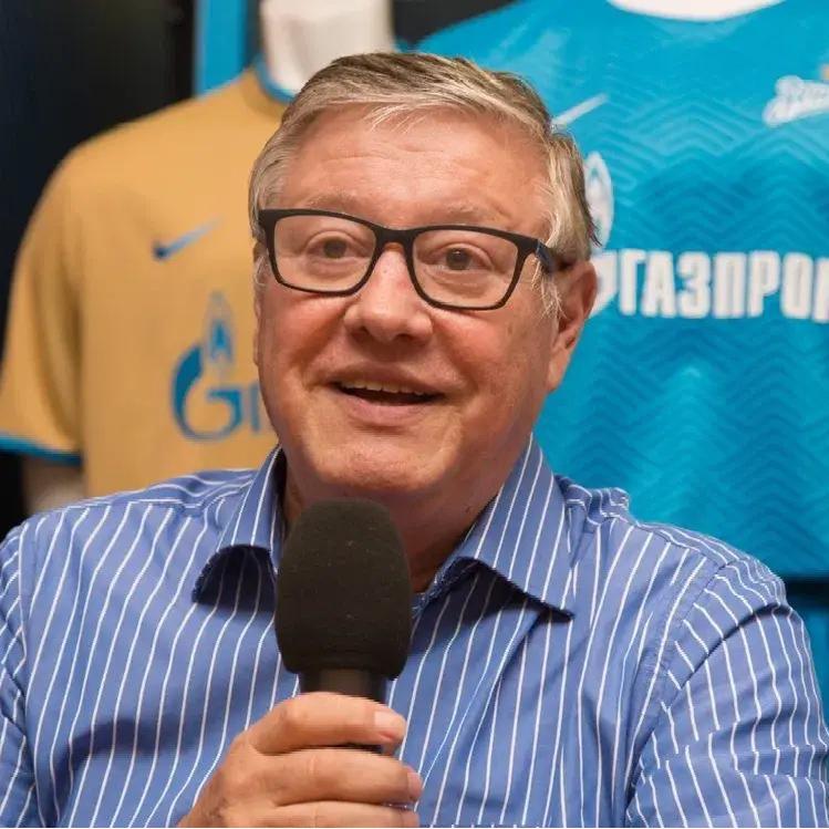 <p>комментатор Геннадий Орлов</p>