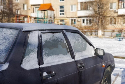 В Екатеринбурге такси подорожало до тысяч рублей