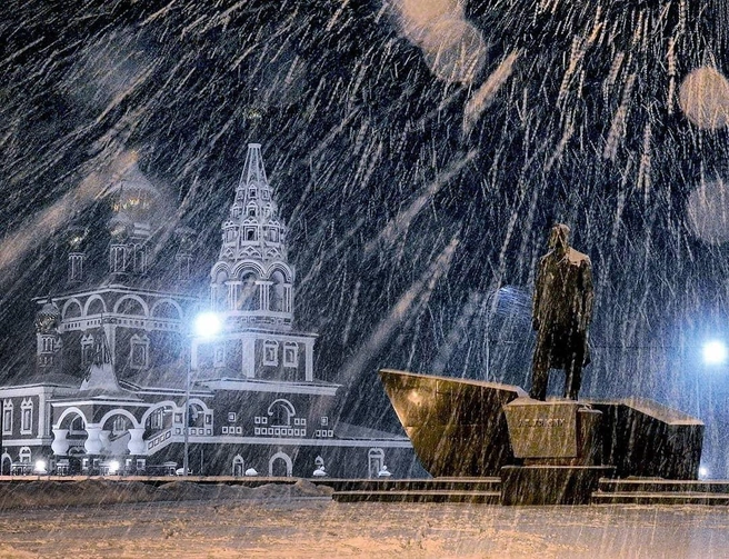 Даже непогода не остановит настоящего мэтра от возможности сделать красивую фотографию | Источник: Предоставлено Николаем Пушилиным