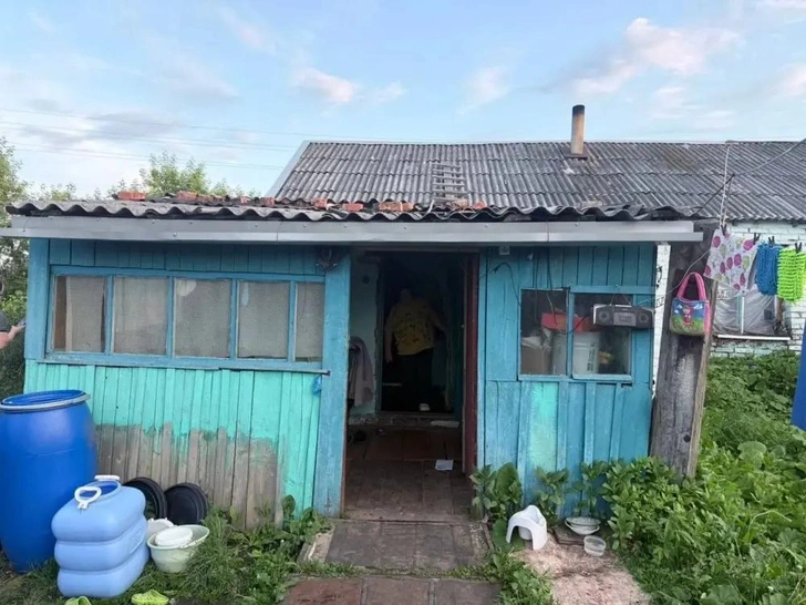 В таких условиях жила семья