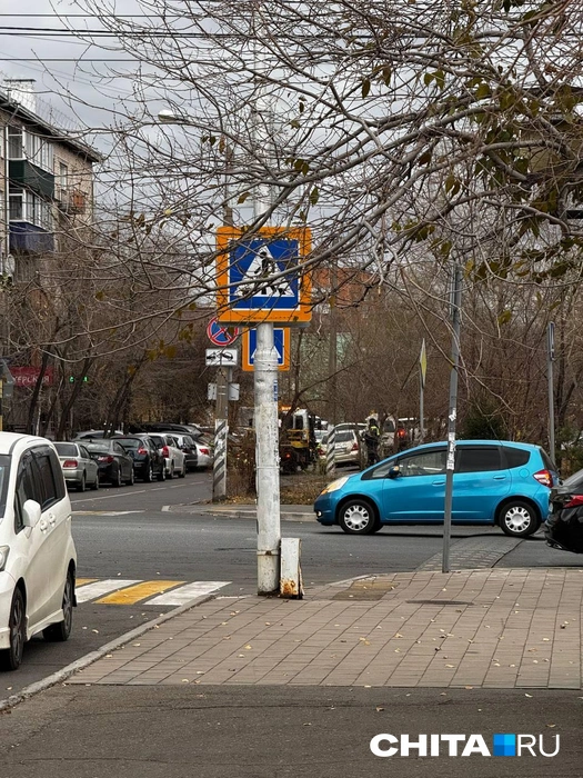 Также неправильно припаркованные автомобили эвакуировали с Чайковского | Источник: очевидец