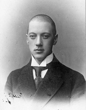 Николай Гумилёв (1886-1921) | Источник: Karl Bulla, Public domain, via Wikimedia Commons