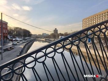 Вид с алтыковского моста на Яузу | Источник: Серафима Путиева / MSK1.RU