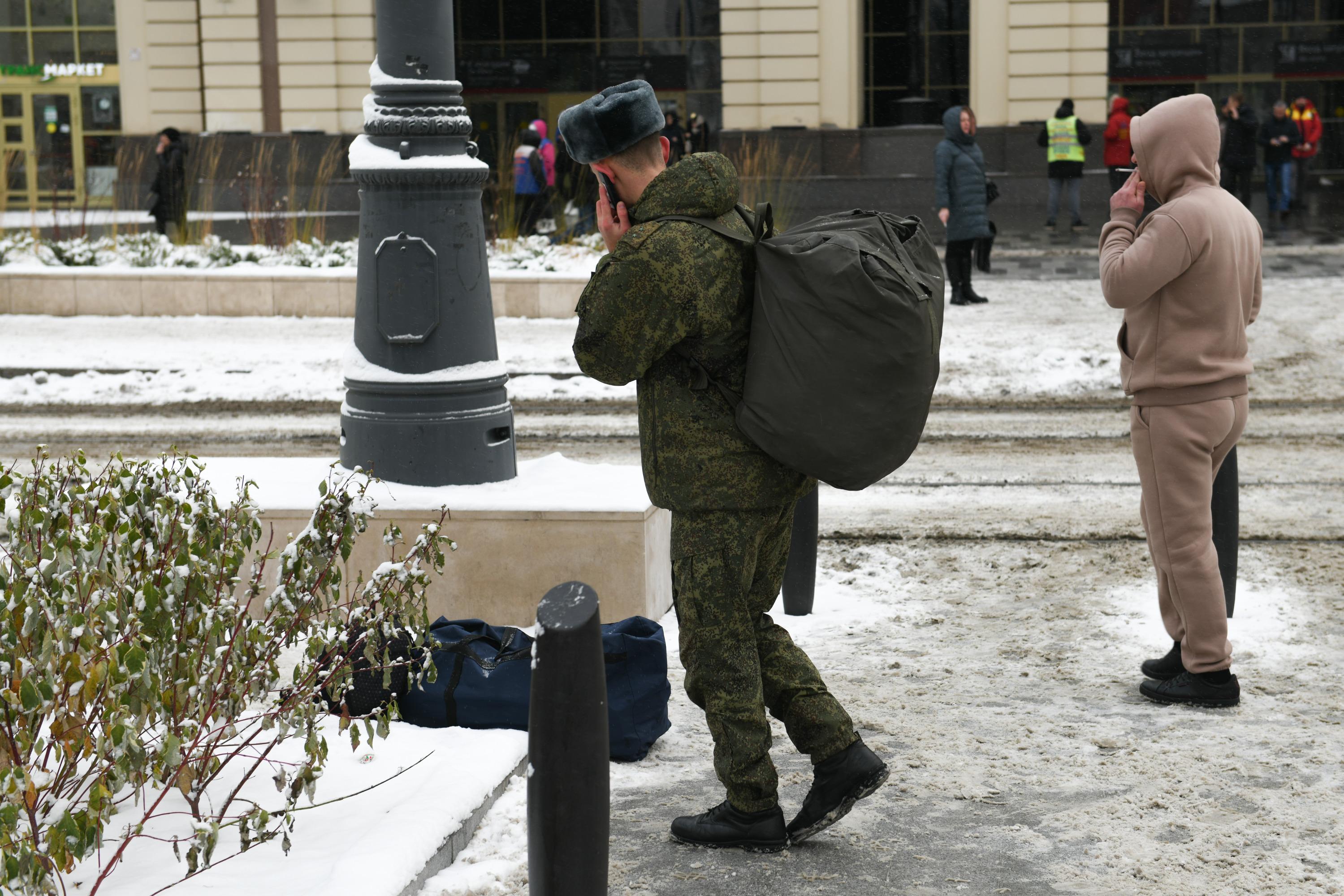 Российский солдат. Фото солдата. Форма российских военных на Украине. Российский солдат z.