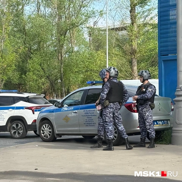 Территория охраняется полицией | Источник: MSK1.RU