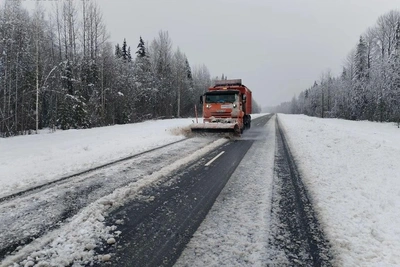 На дорогах Архангельской области снежные заносы