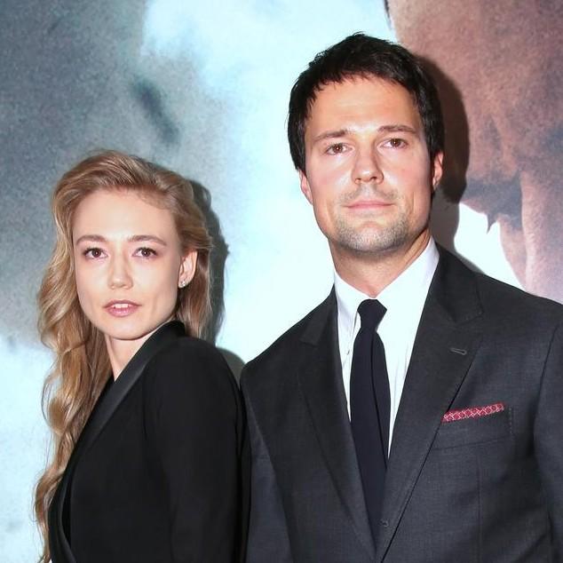 «Рожать в конце мая»: что говорят о беременности Оксаны Акиньшиной от Данилы Козловского