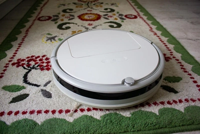Woman in Ufa Wins Robot Vacuum Refund After Year-Long Battle