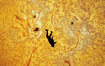 Покоритель Солнца: взгляните на невероятный и уникальный снимок знаменитого астрофотографа