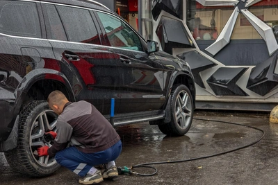 Когда менять летнюю резину: советы водителей