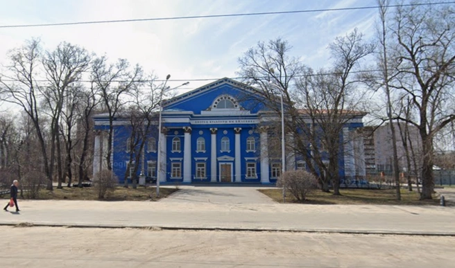 Здание давно не используется | Источник: Google Maps